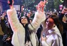Serbia: crowds celebrate in Belgrade after Vučić admits defeat